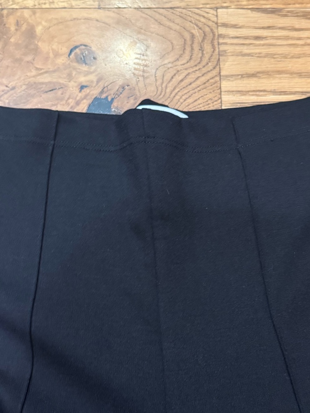 Ripley Rader. Black Ponte Knit long Wide Leg Pant. Size 3 (medium). - Picture 6 of 7